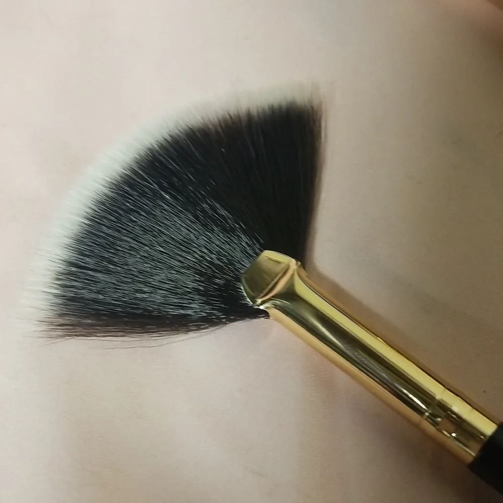 Shaina B Miami these brushes